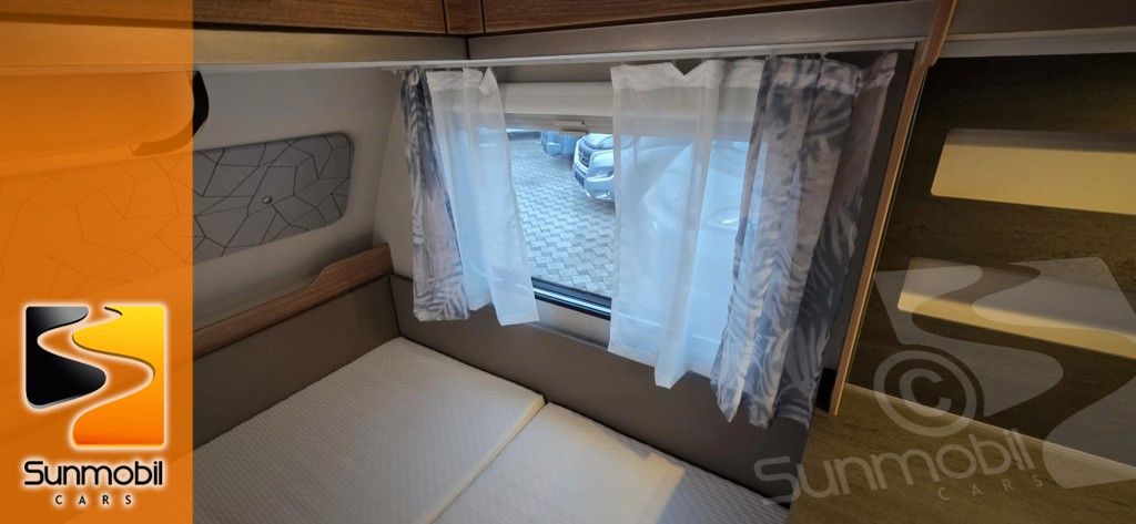 Fahrzeugabbildung Weinsberg CaraOne 420 QD 1.350 kg Ambientebeleuchtung