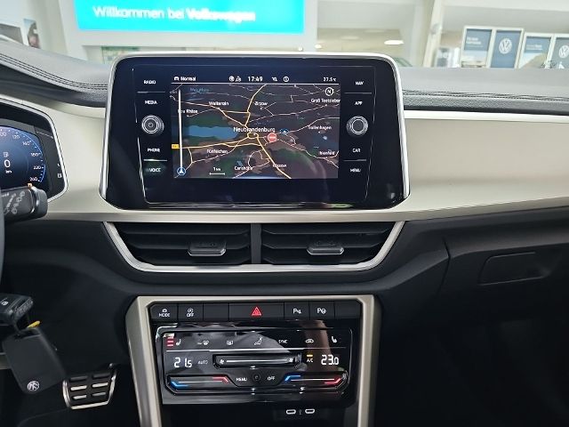 Fahrzeugabbildung Volkswagen T-Roc 1.5 l TSI DSG MOVE LED AHK NAVI MFL