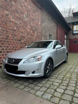 Lexus IS 250 250 Luxury Line Automatik Luxury Line - Lexus IS-Serie Gebrauchtwagen