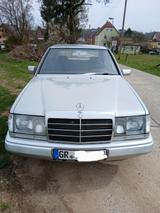 Mercedes-Benz W124,E 230,193TKM,TÜV 2027,Garagenwagen, BJ 1987 - silberne Mercedes-Benz E 230