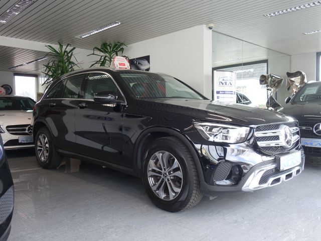 Mercedes-Benz GLC 200 d 4Matic/9G-TRONIC/1-HAND/LEDER/LED-Sch