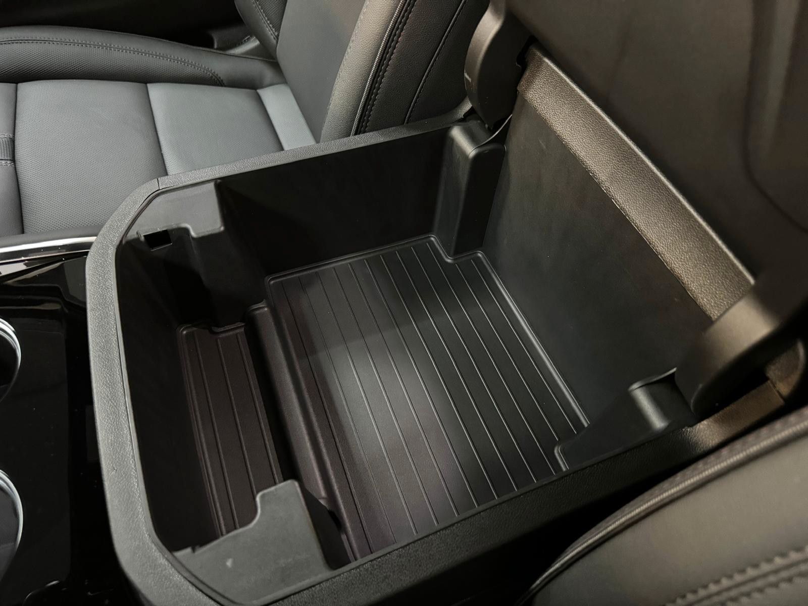 Fahrzeugabbildung Chevrolet 2026 TAHOE 6.2 ECOTEC RST 4x4-24"-ENTERTAINMENT