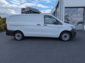 Mercedes eVito - 3