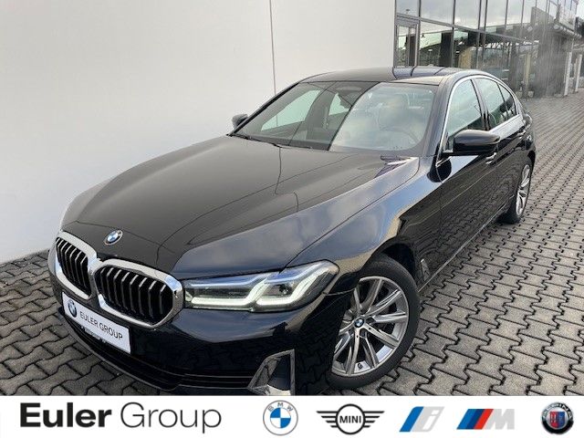 BMW 530 dA xDrive Limousine LuxuryLine HUD HiFi Lase