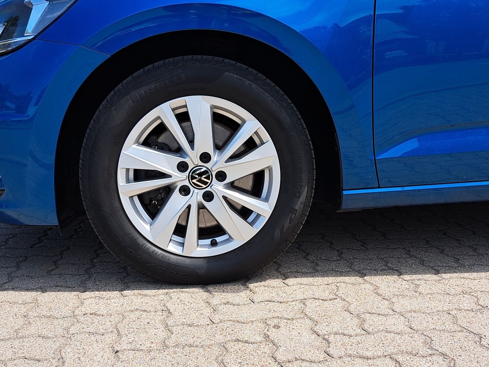 Volkswagen Touran - Bild 12