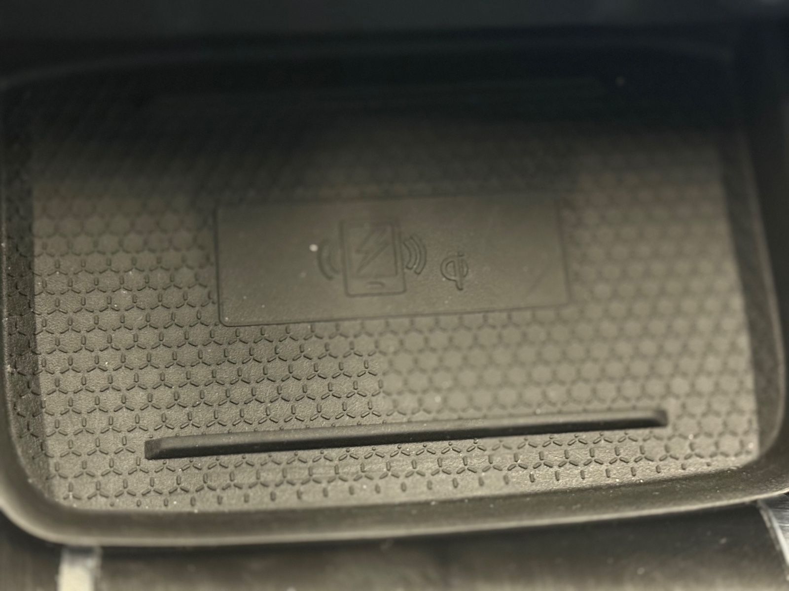 Fahrzeugabbildung Nissan Qashqai Acenta MHEV MT - Navi, Winter-Paket
