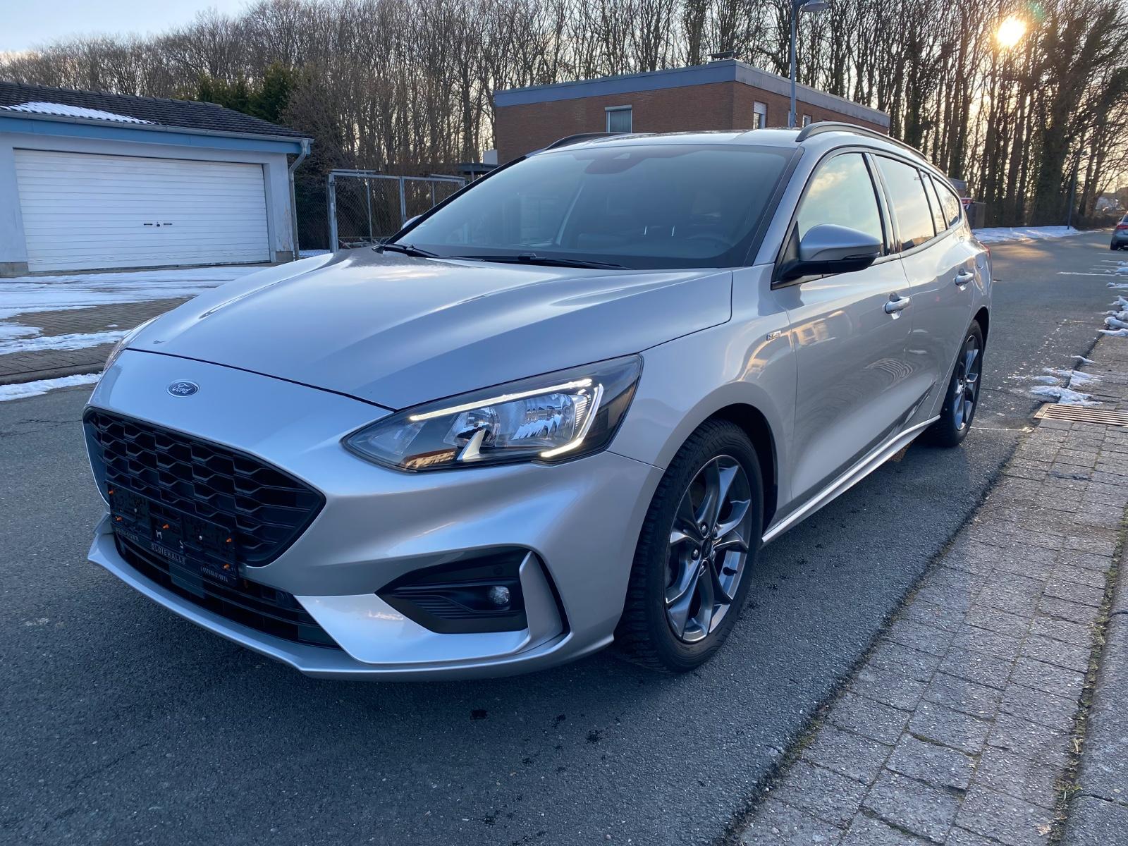Ford Focus Turnier ST-Line 2.Hand 1,0
