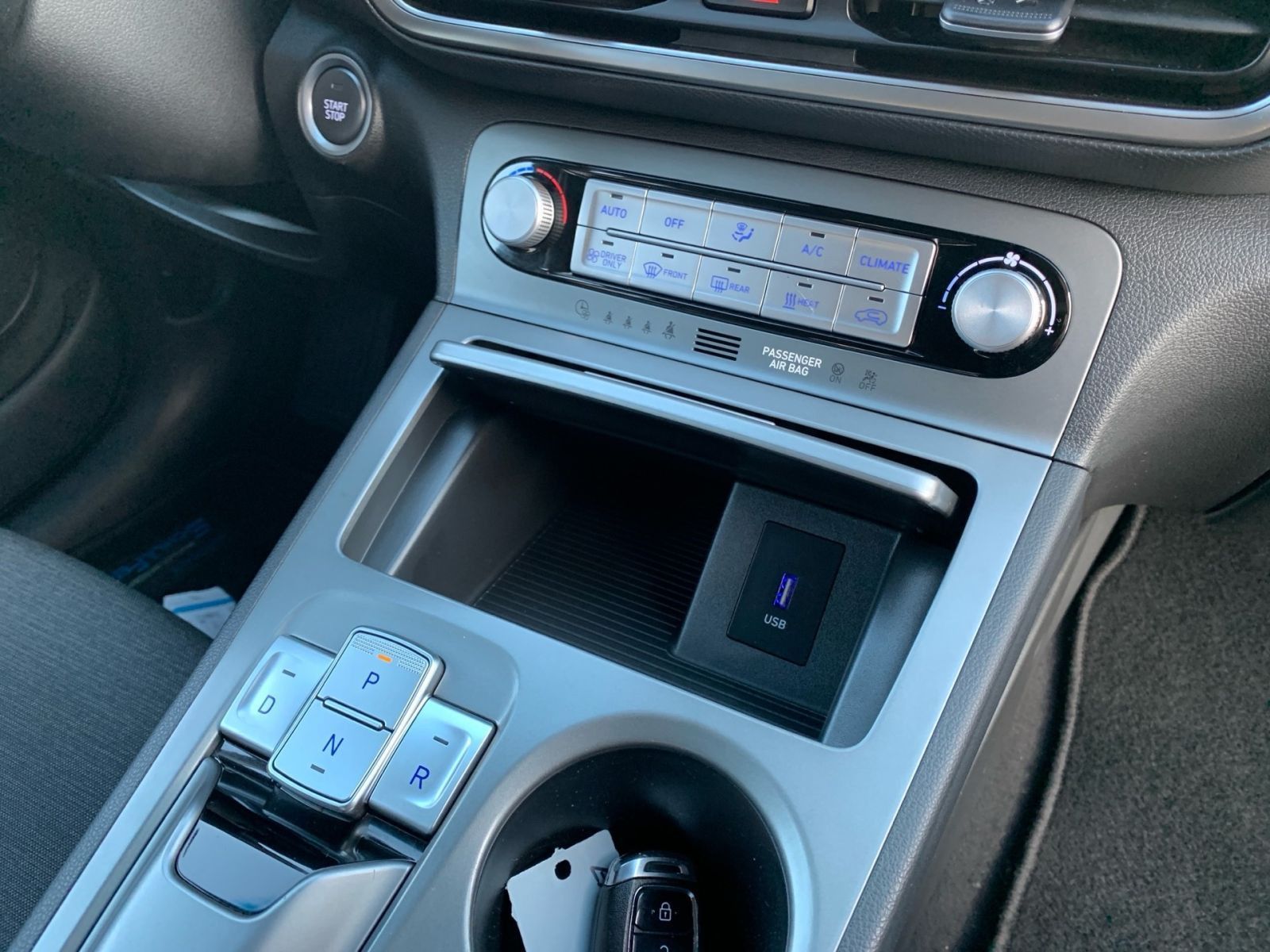 Fahrzeugabbildung Hyundai KONA Edition 30+ Elektro Navi Allwetter