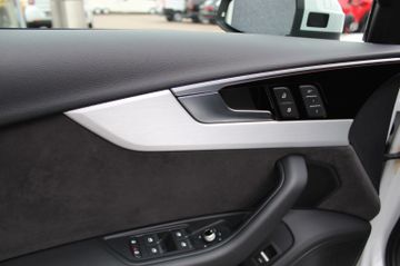 Fahrzeugabbildung Audi A4 Lim. 40 TDI S line Matrix ACC S Sportsitze 19