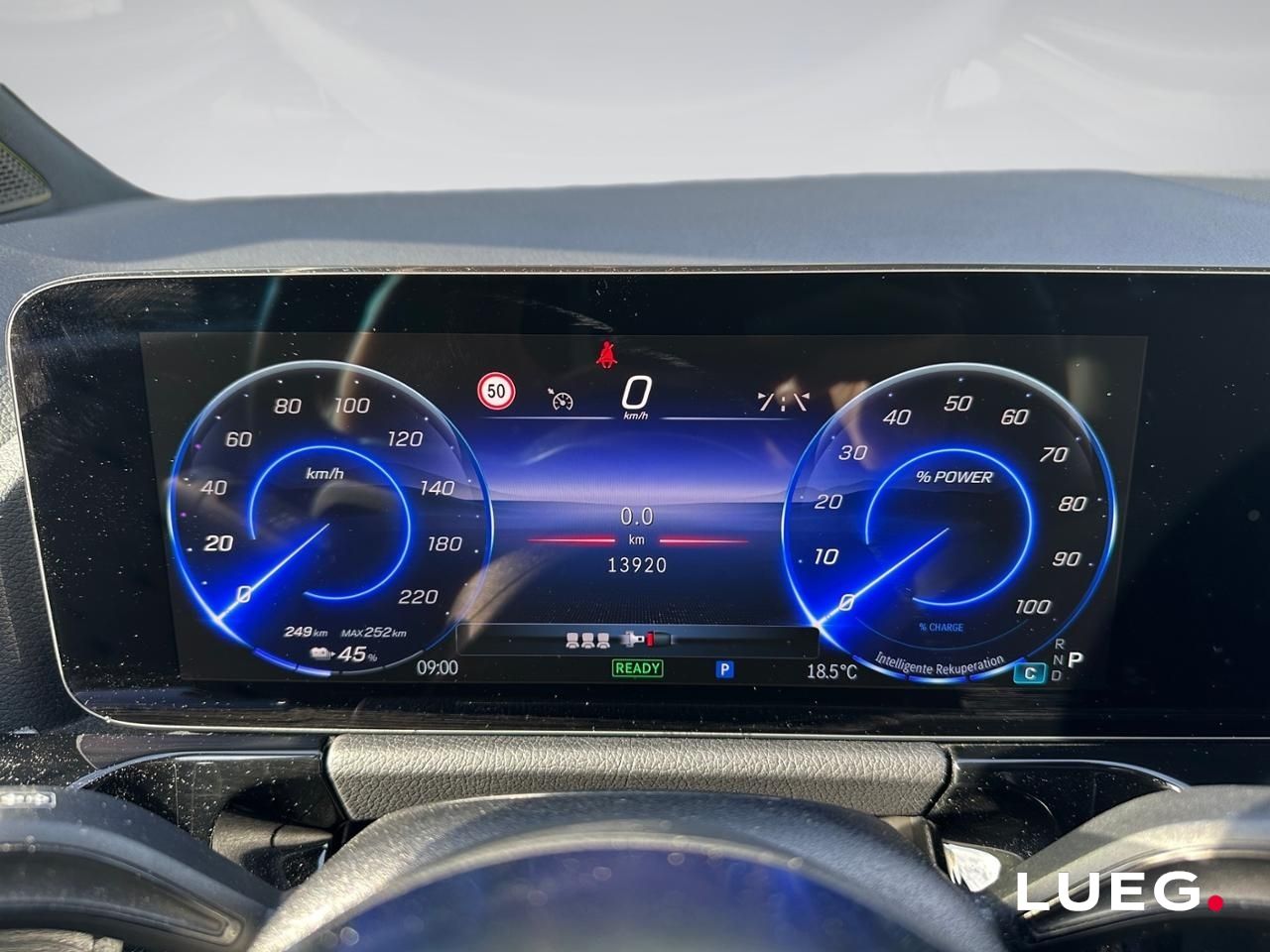 Mercedes-Benz EQA 250 PROGRESSIVE RÜCKFK LENKRHZ LED AMBIENT foto 15