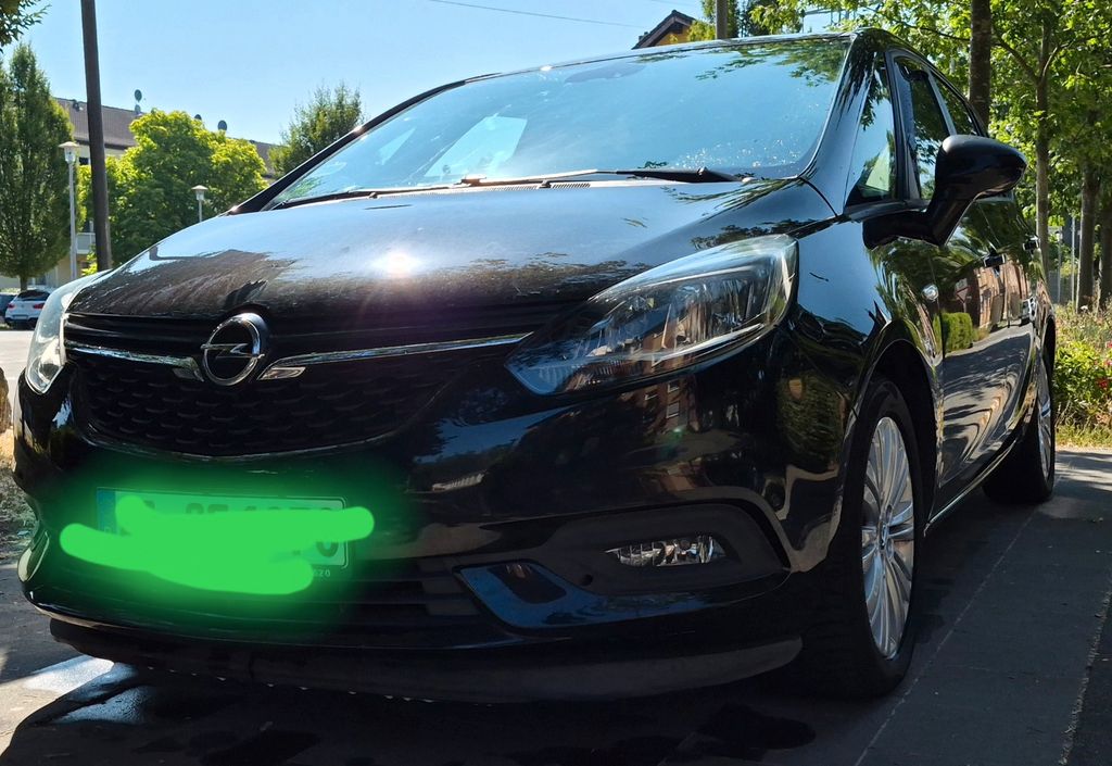 Image of Opel Zafira Tourer