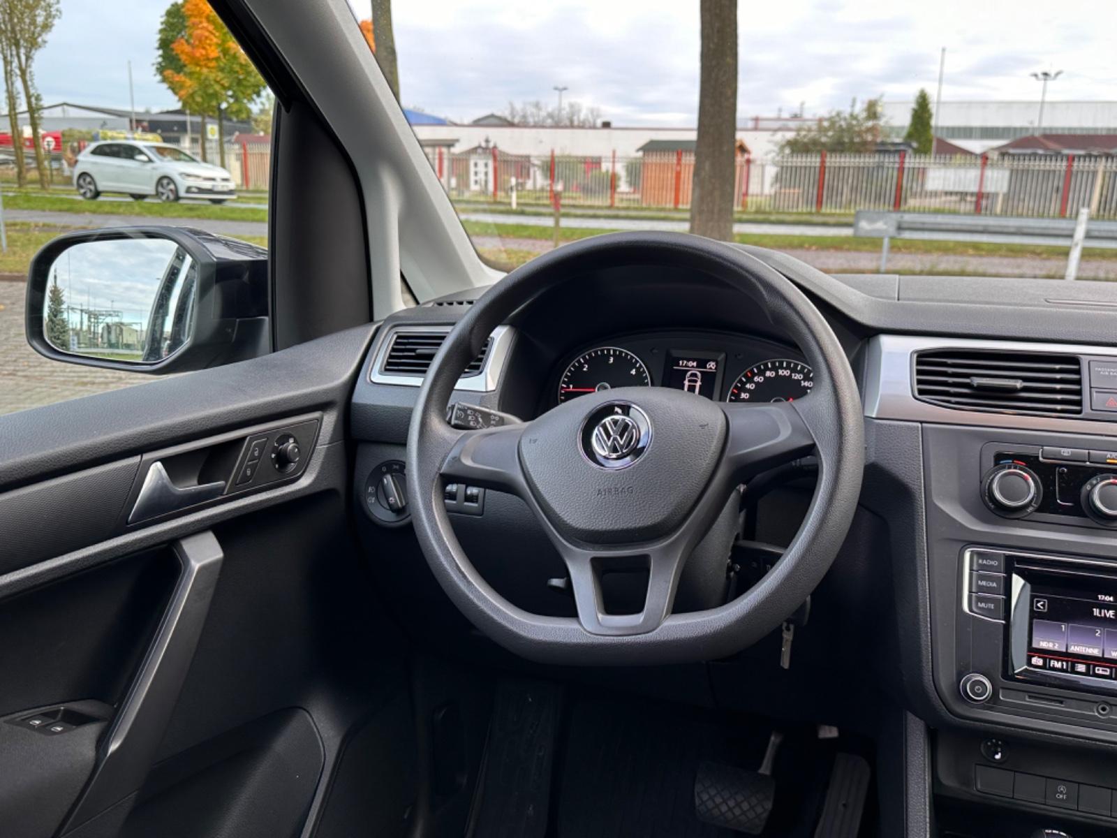 Volkswagen Caddy , DSG ,Behindertengerecht-Rampe,Scheckheft