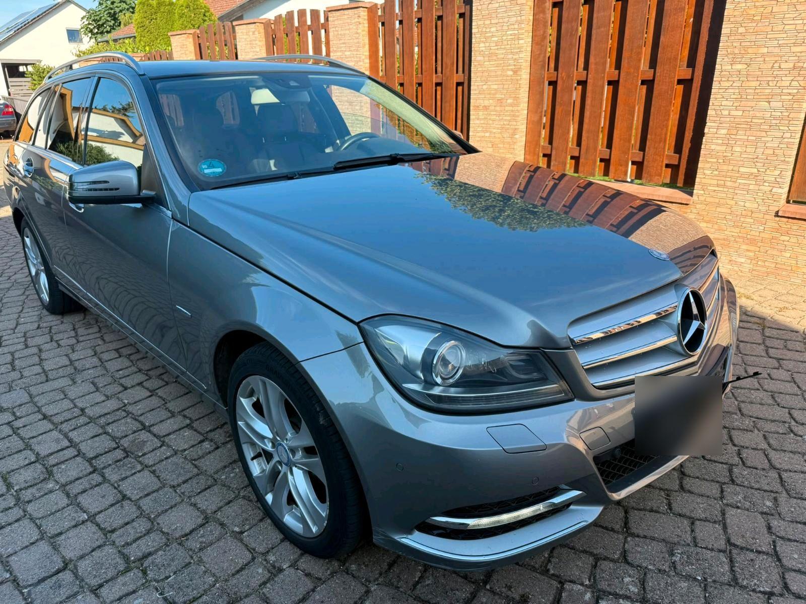 Mercedes-Benz C220 2012 — photo 5