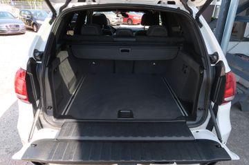 BMW X5 M50 - 8