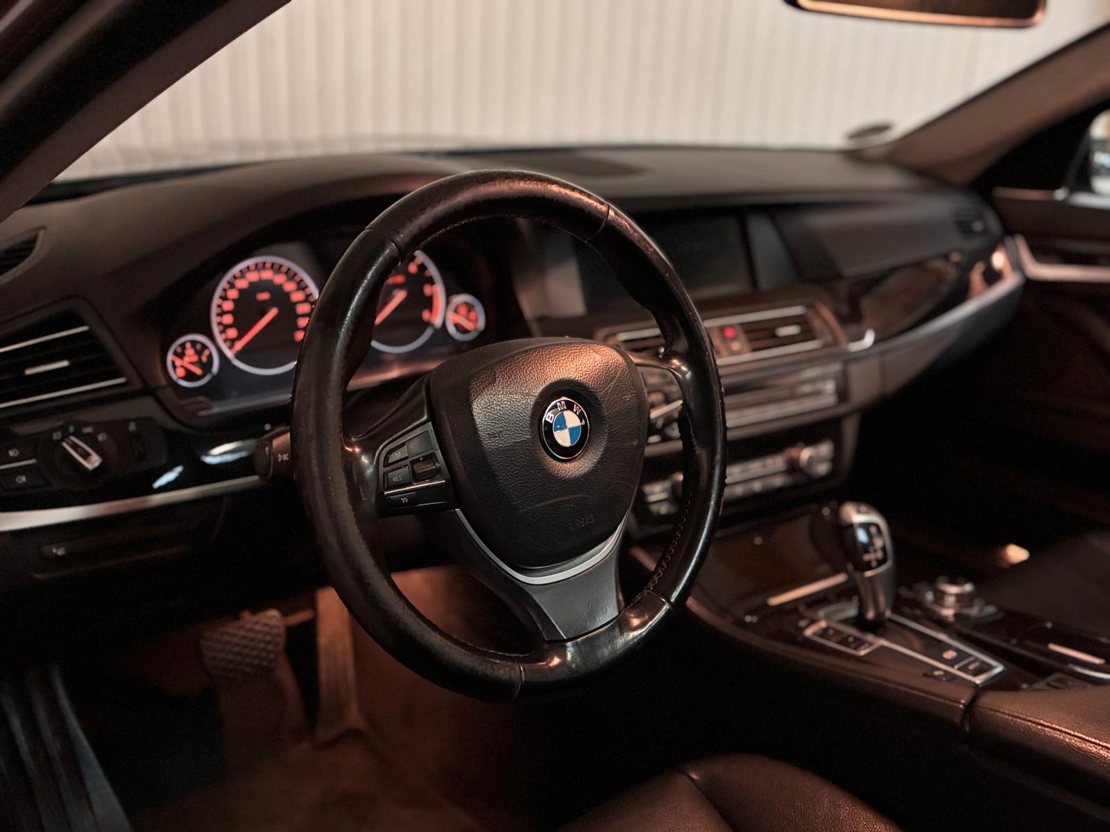 BMW 525 2011 — photo 7