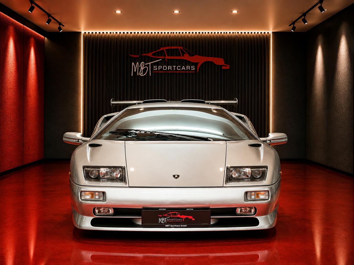 showroom-image-main