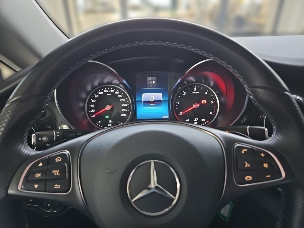 Fahrzeugabbildung Mercedes-Benz V 250 ED kompakt 10'' BURMESTER DISTRONIC LED AH