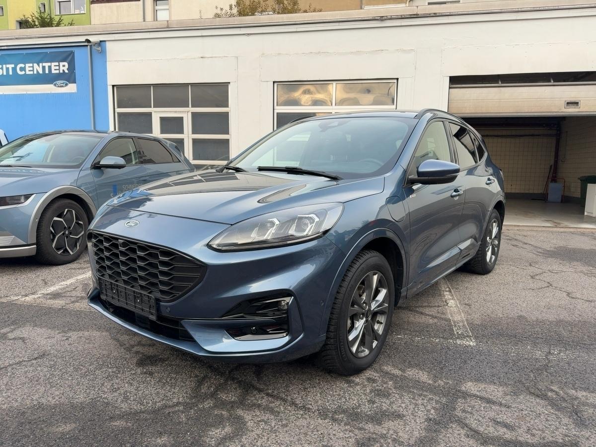 Ford Kuga PHEV, ST-LineX