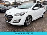 Hyundai i30 blue Passion*SERVICE NEU*PDC*SHZ*HU NEU* - Hyundai i30 in Mannheim