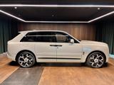 Rolls-Royce Cullian Black Badge 2026 4 Seats I star headline - graue Rolls-Royce Cullinan