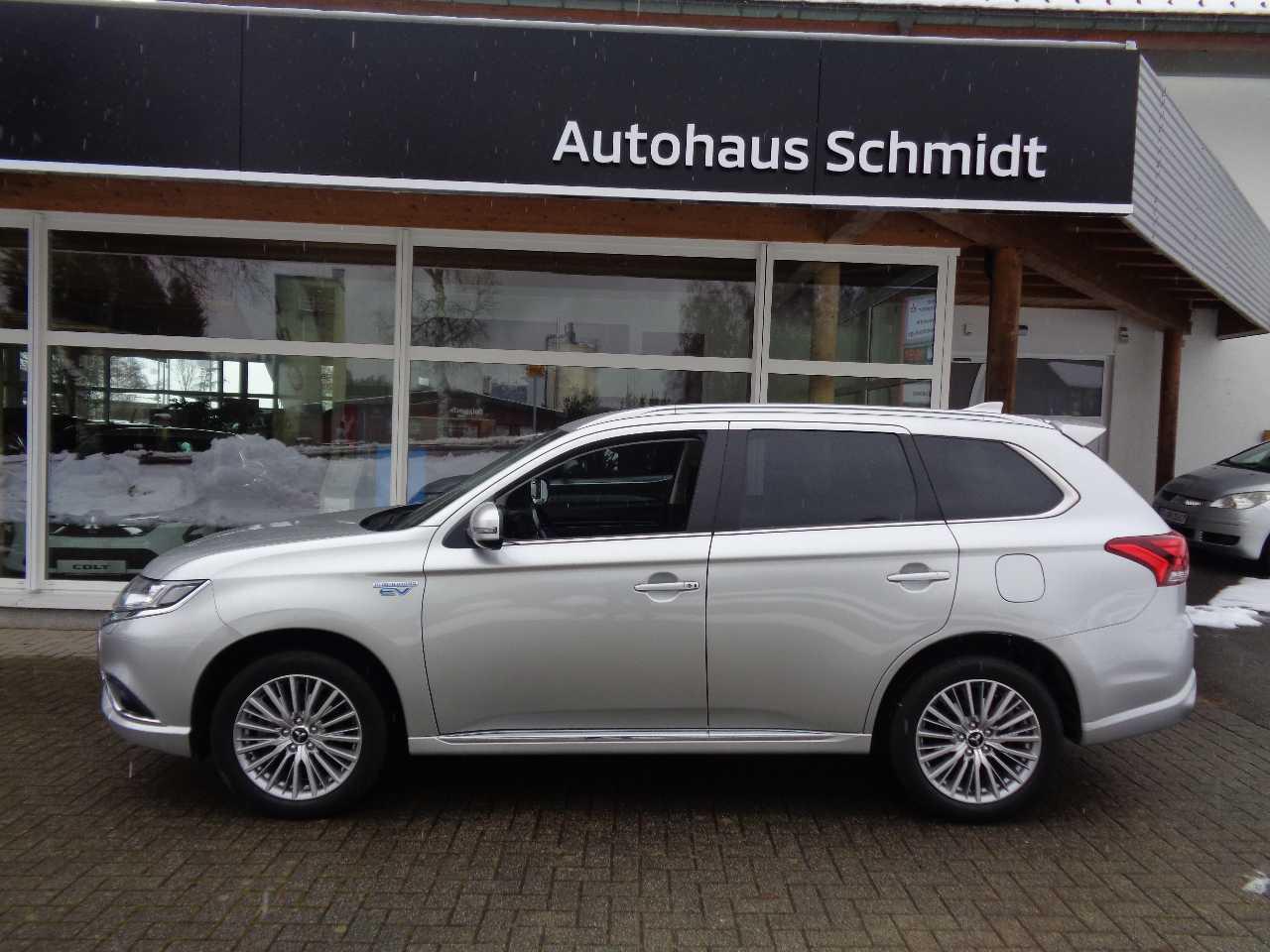 Mitsubishi Plug-in Hybrid Outlander Spirit-Paket 2.4, 4WD
