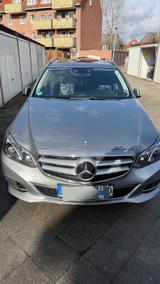 Mercedes-Benz E 220 BlueTEC BE T Edition AVANTG. Auto. Edi...