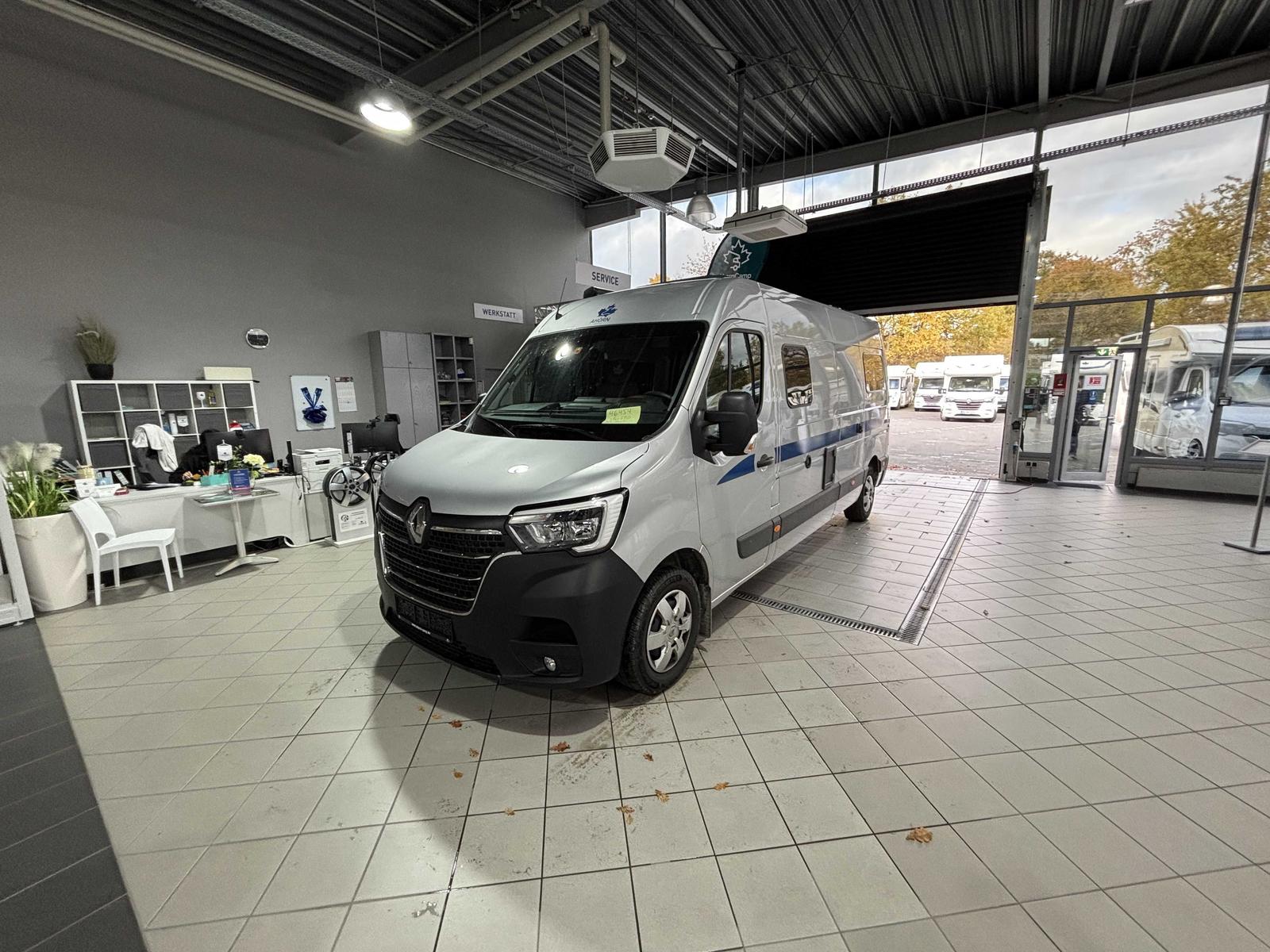 Ahorn Van 620 mit Solar verbaut