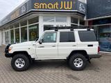 Toyota GRJ 76 komplett voll an Zubehör Bestzustand - Toyota Land Cruiser mit Benzin-Antrieb: Geländewagen