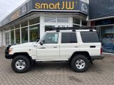 Toyota GRJ 76 komplett voll an Zubehör Bestzustand - Toyota Land Cruiser mit Benzin-Antrieb: Geländewagen