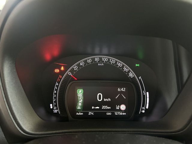 Toyota Aygo X Business Edition