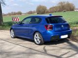 BMW M135i  unfallfrei; PDC, Schiebedach, Navi - BMW M135: M135i