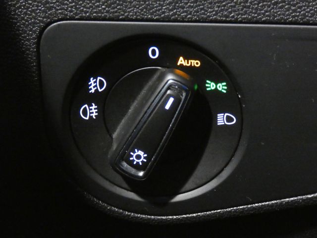 Tiguan 1.4 TSI Sound DSG AHK LED SCHEINWERFER
