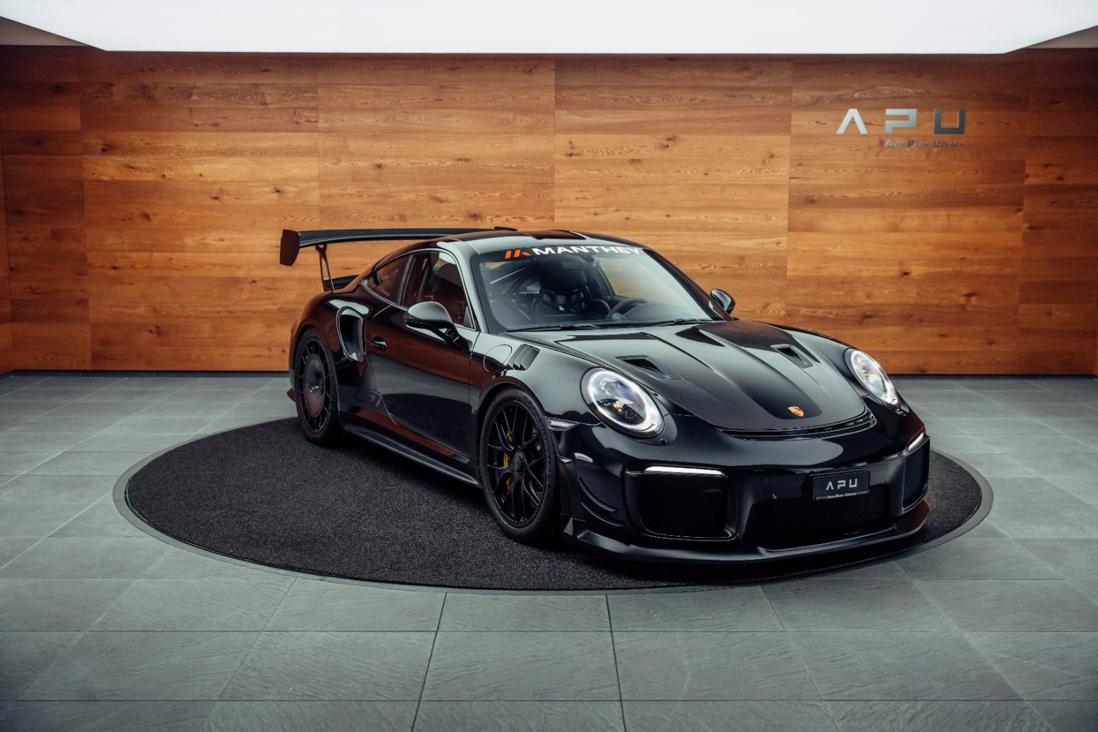 Porsche 911 GT2 RS MR Weissach