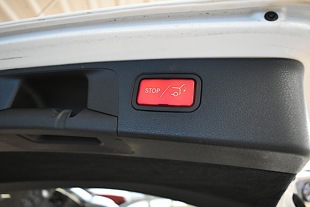 Mercedes-Benz E 300 e T 9G-TRONIC Exclusive – Bild 8