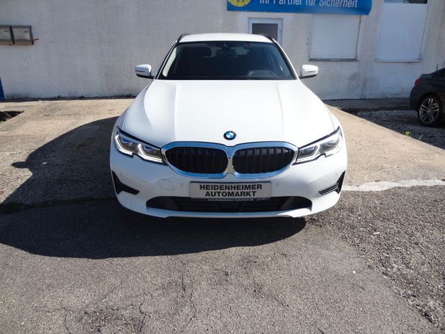 Fahrzeugabbildung BMW 320d xDrive/1.Hand/Laser/190PS/AHK/Virtual/Kamer