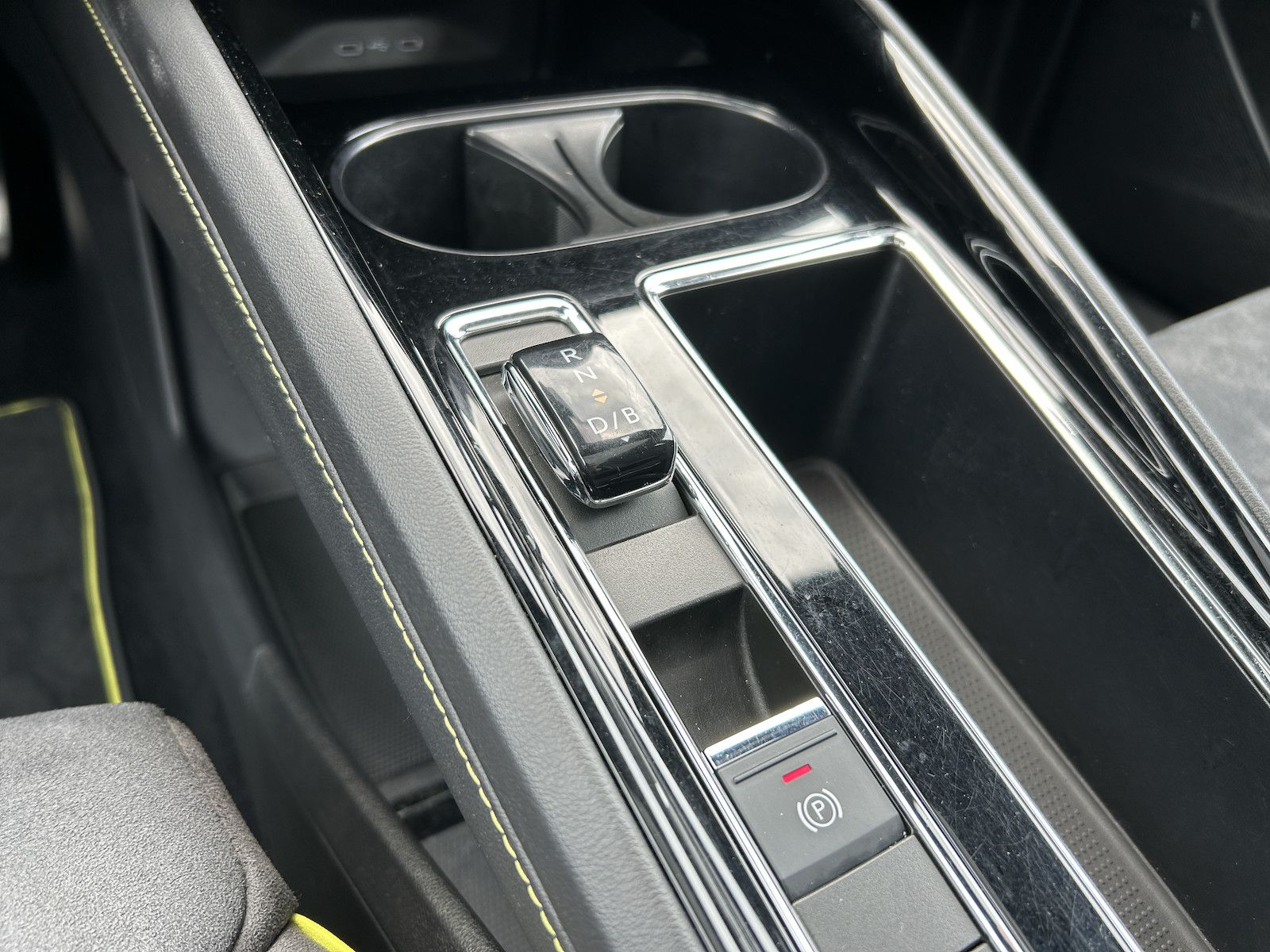 Skoda Enyaq RS 4x4 Lounge WÄRMEPUMPE CANTON 82kWh AHK foto 23