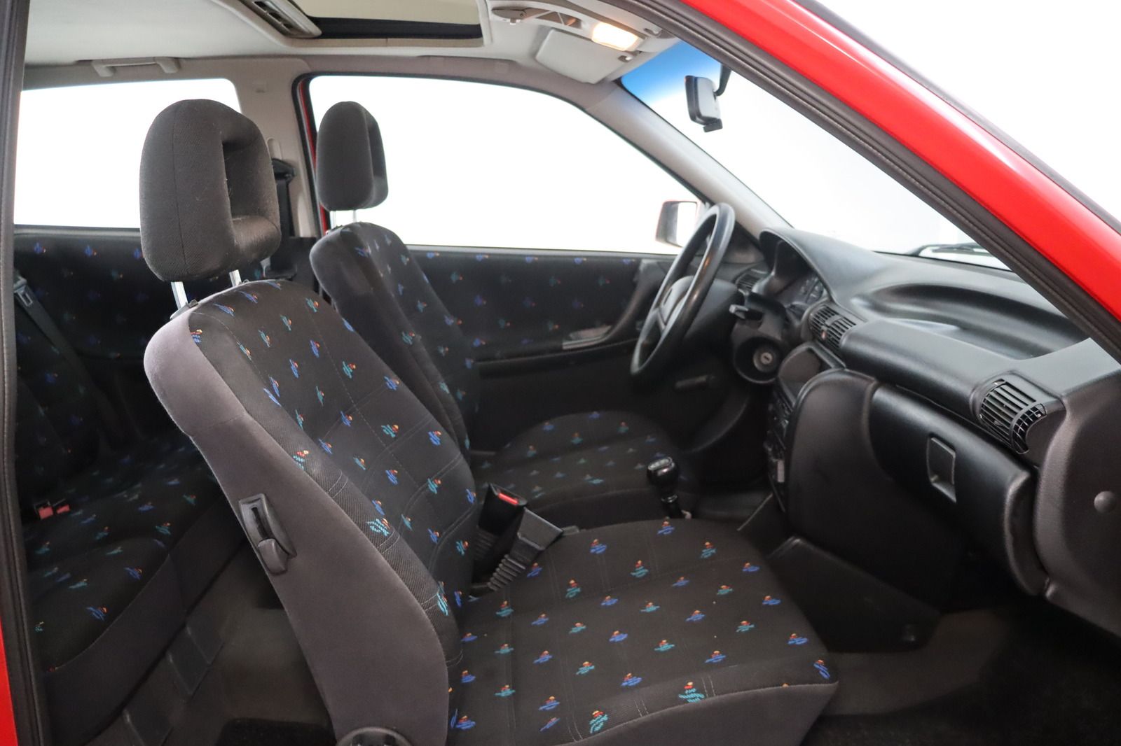 Fahrzeugabbildung Opel Astra 1.4 GL * 1.Hand* wenig Km * HU/AU neu