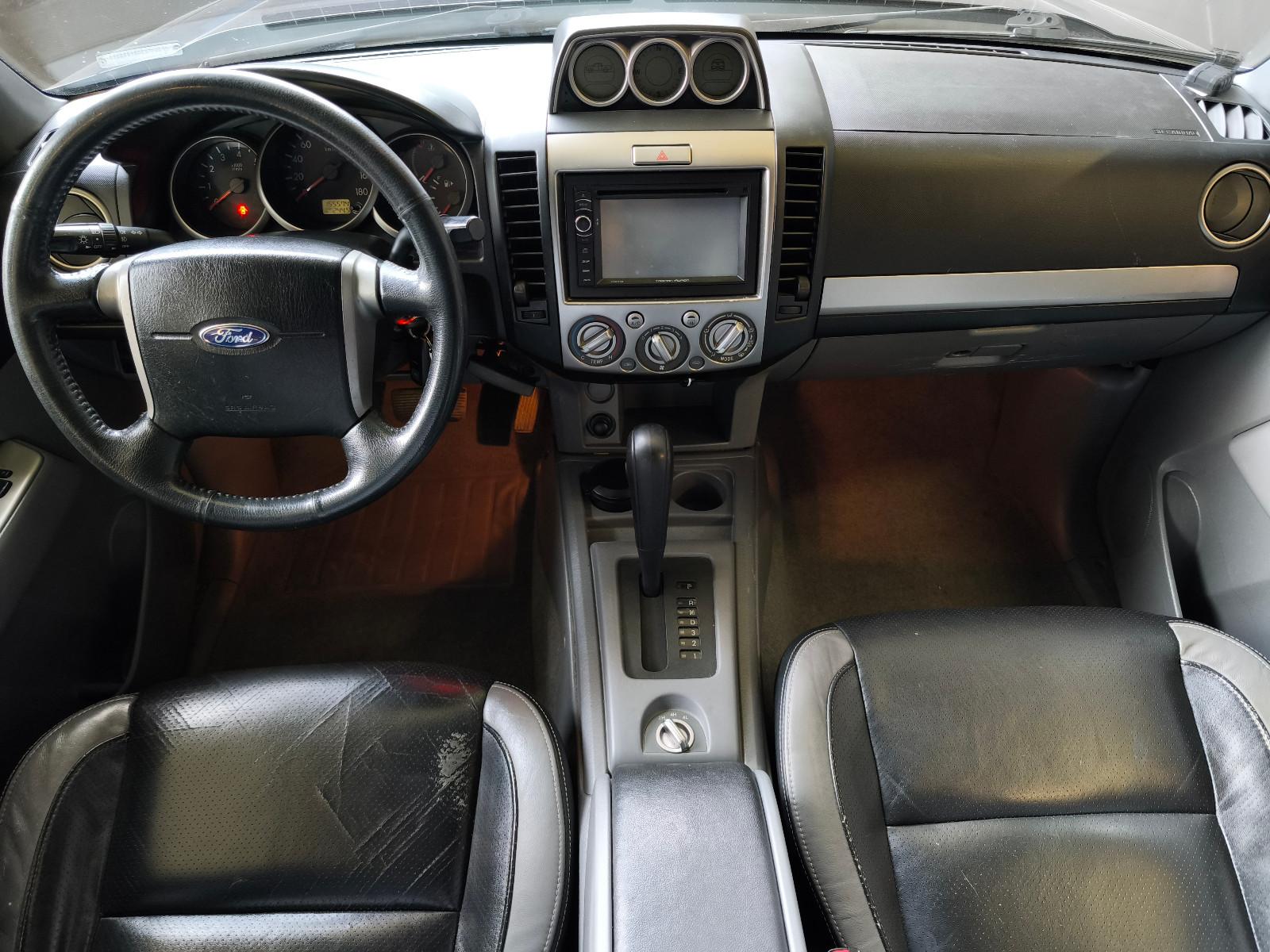 Ford Ranger XLT Limited Double Cabine 3.0 TDCi 4x4 | 156 ch | BVA | Cuir | Sièges chauffants | Attelage | Bac de benne