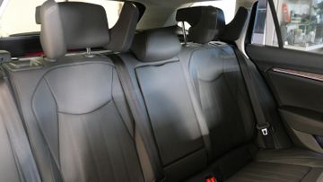 Skoda Superb Combi 2.0 TDI DSG L&K LED 360° LEDER PANO