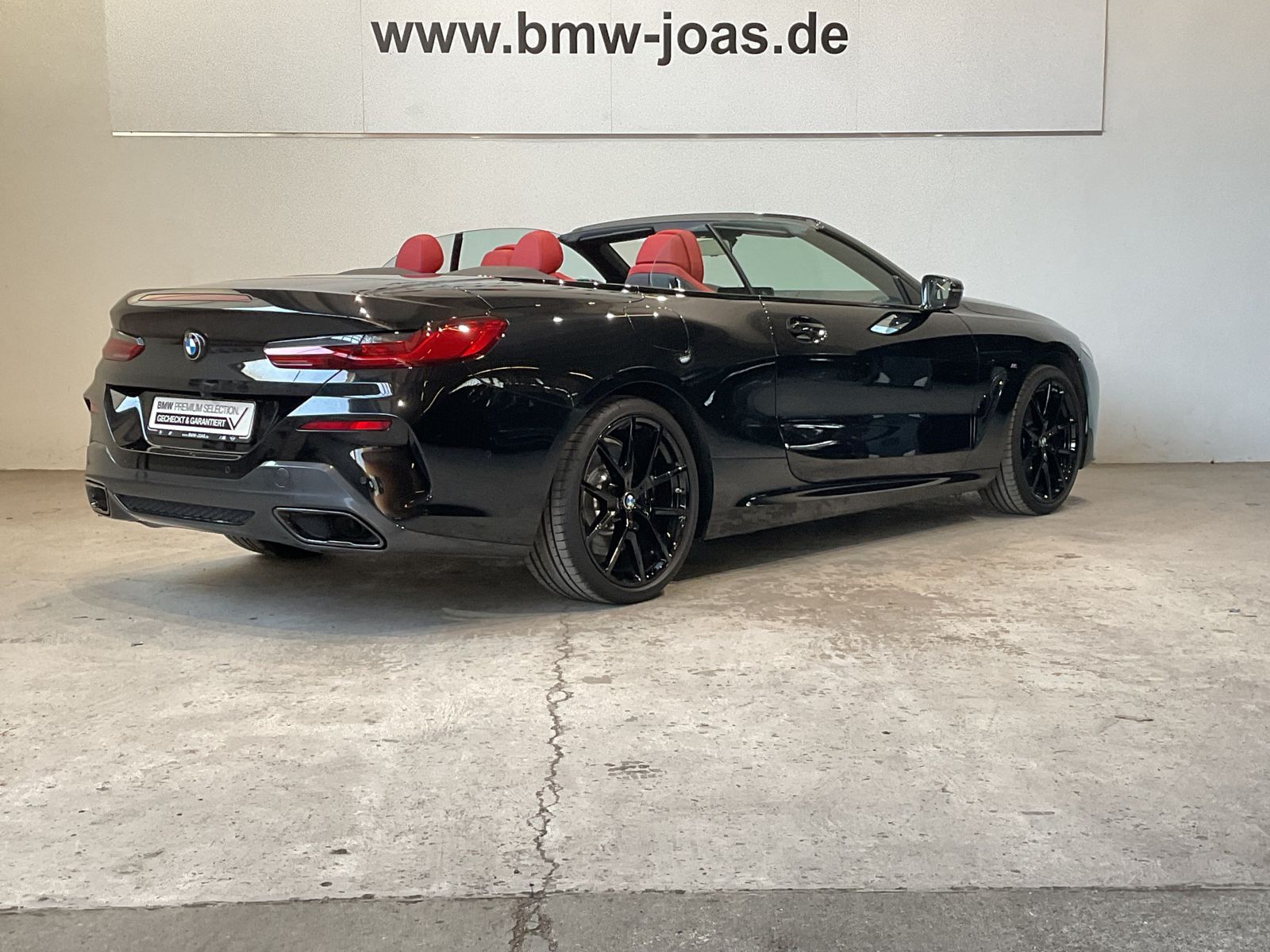 Fahrzeugabbildung BMW 840i M Sportpaket Pro Standheizung B&W Surround