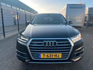 Audi Q7 - 12