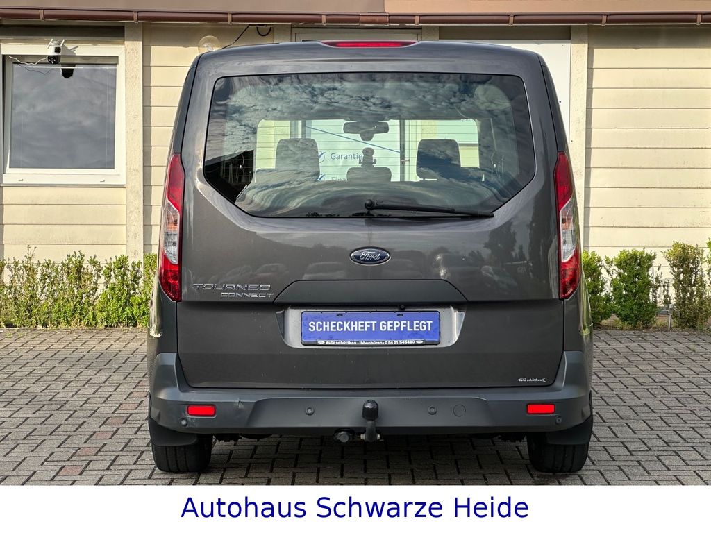 FORD Grand Tourneo – Vorschaubild 10