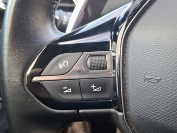 Peugeot 3008 Allure Pack 1.2 PureTech 130 Kam.+KeyLess