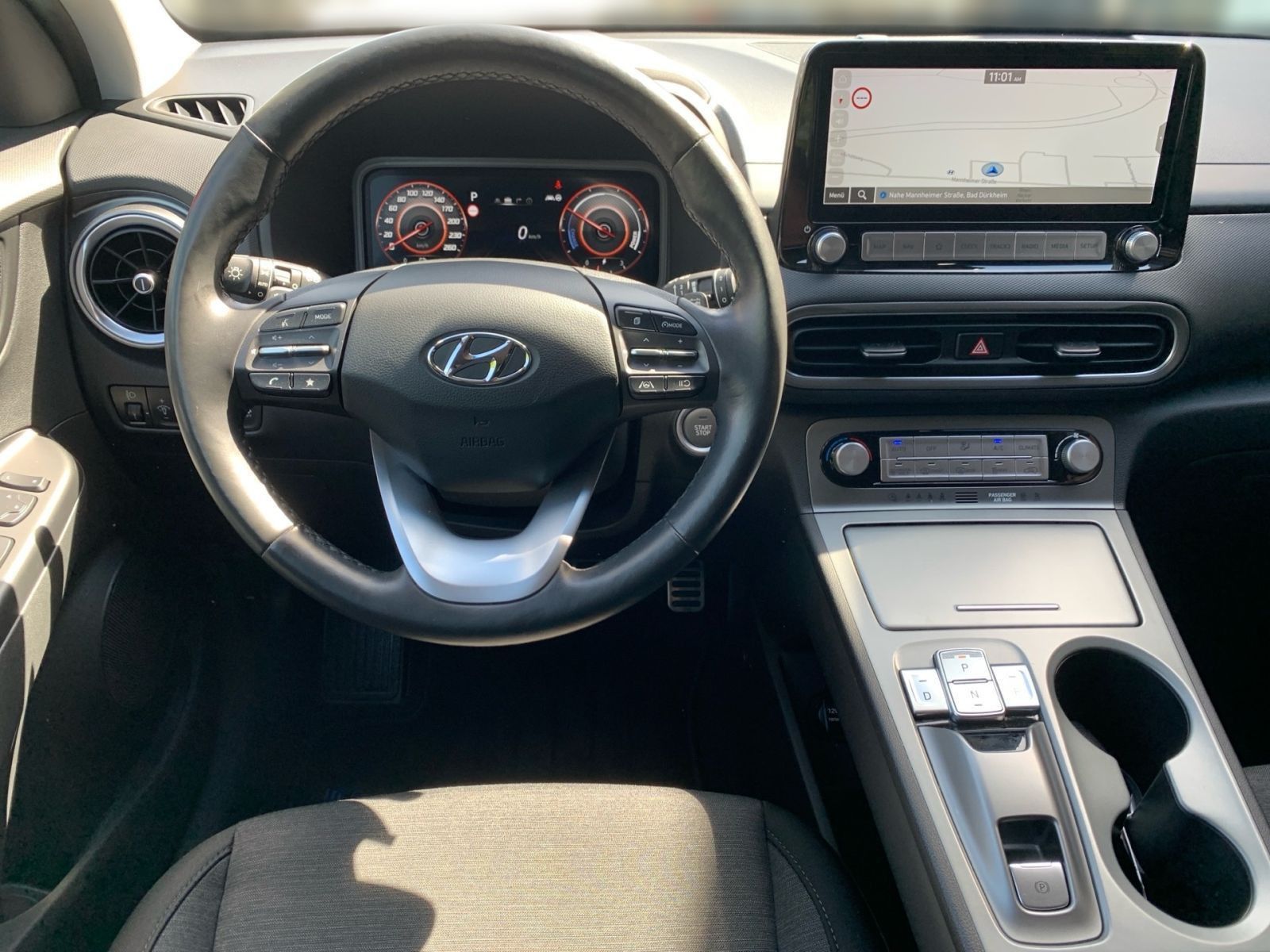 Fahrzeugabbildung Hyundai KONA Edition 30+ 1Hd 8x bereift