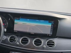 MERCEDES-BENZ E 400 d 4Matic 9G-TRONIC~MultiBeam