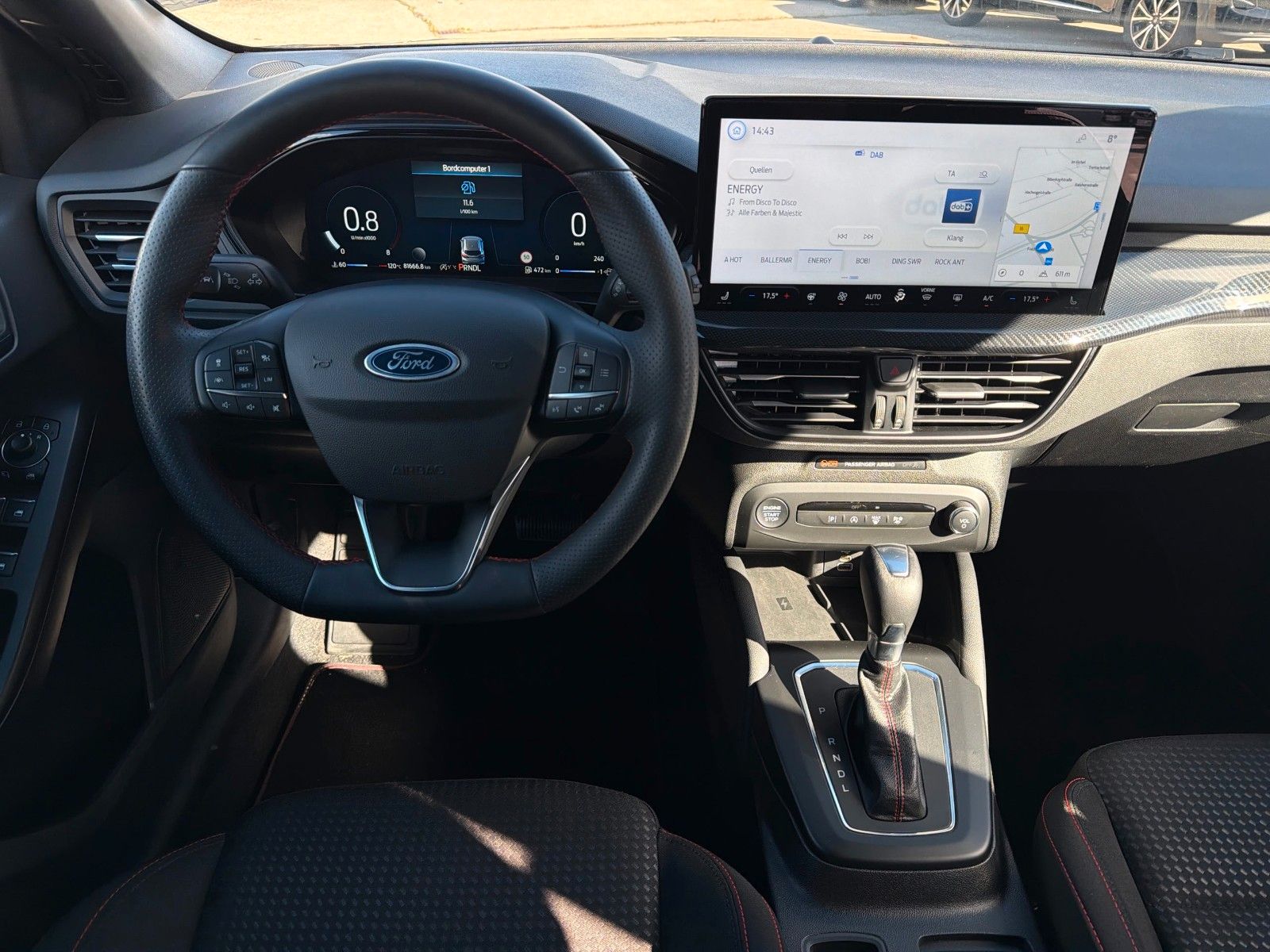 Fahrzeugabbildung Ford Focus Turnier ST-Line X