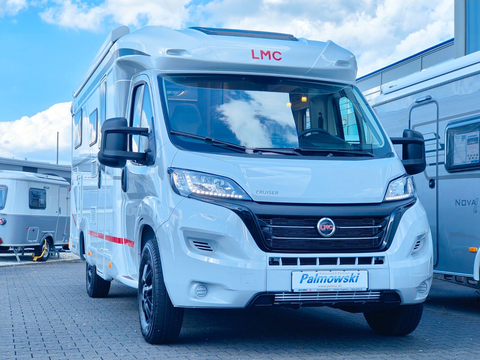 Fahrzeugabbildung LMC Cruiser V 646 G - JETZT 15.749 € SPAREN -