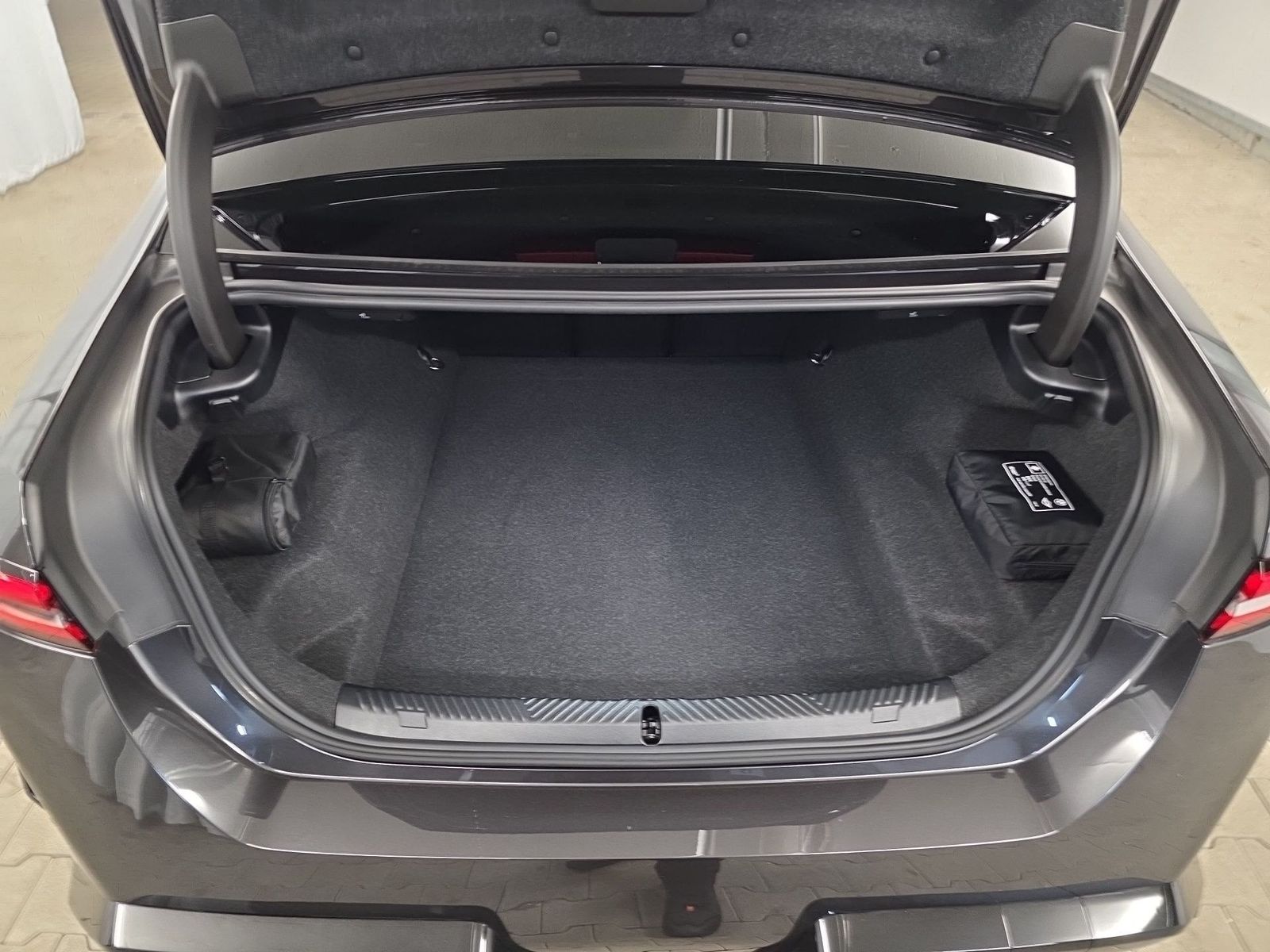BMW M5 - Bild 12