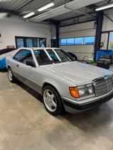 Mercedes-Benz 300 CE -gepflegter Oldtimer- H Zulassung  W124 - Mercedes-Benz 300: Ce W124
