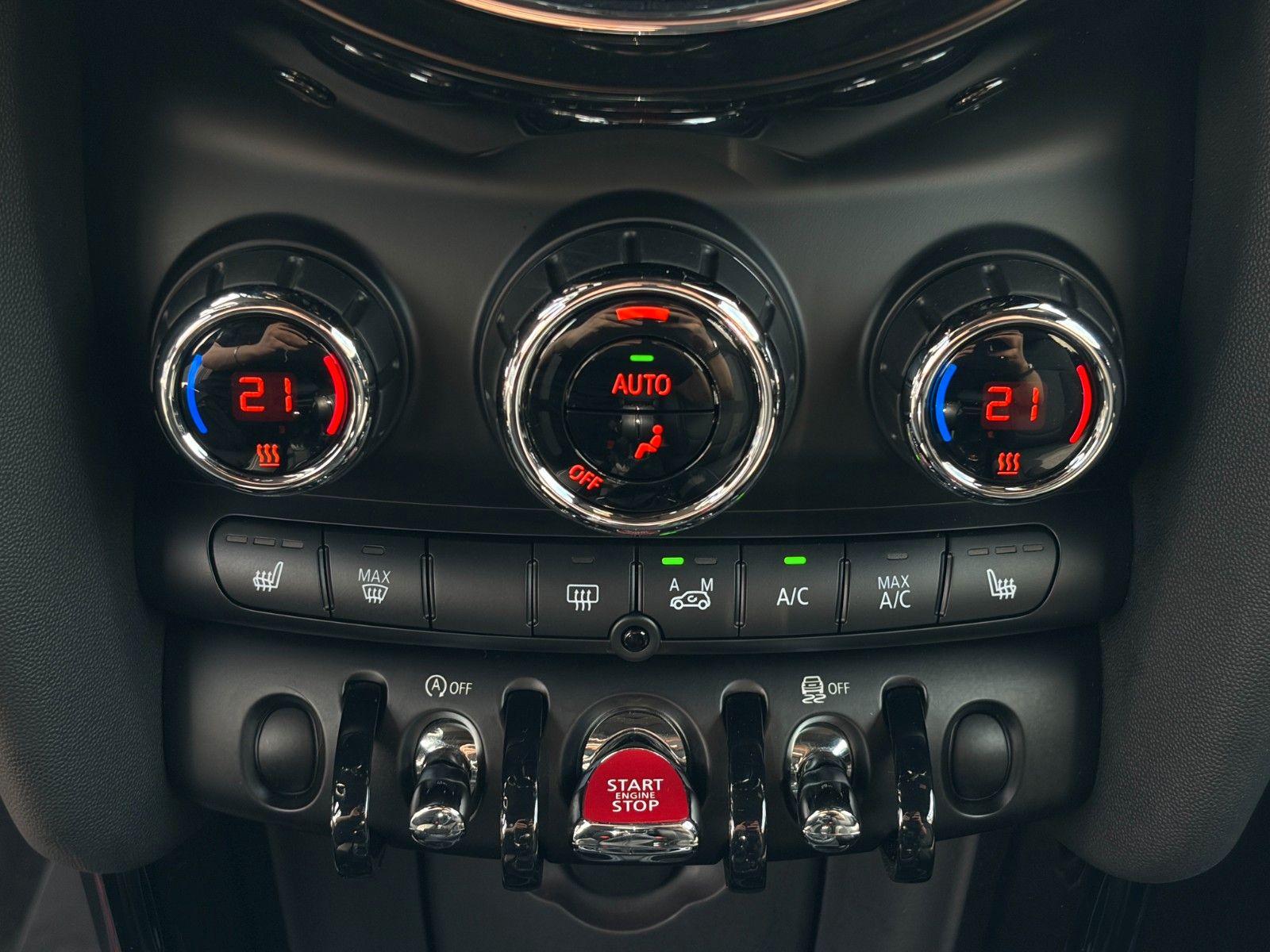 Fahrzeugabbildung MINI Cooper Cabrio Chili Tempomat LED PDC BT SHZ
